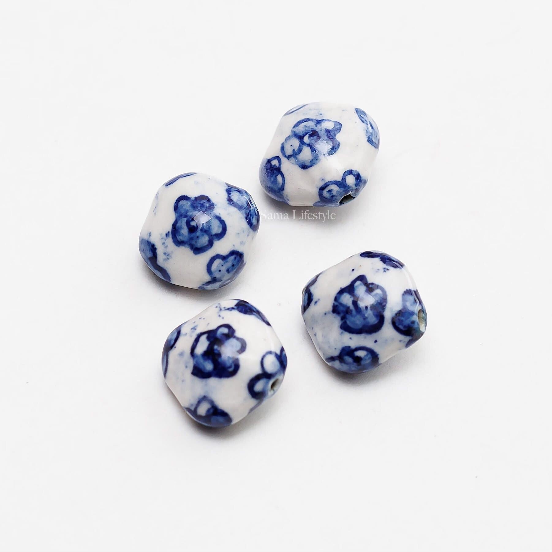 Delfs blauw- porceleinen kralen | 4 stuks