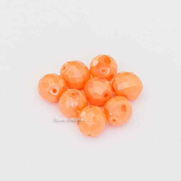 Tsjechisch glas - Geverfde oranje facetten 14mm | per 25 gram