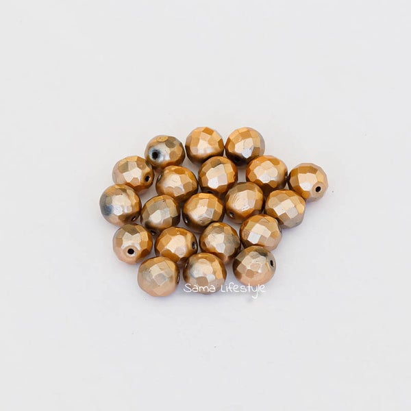 Tsjechisch glas - Goud gekleurde facetten 10mm | per 25 gram