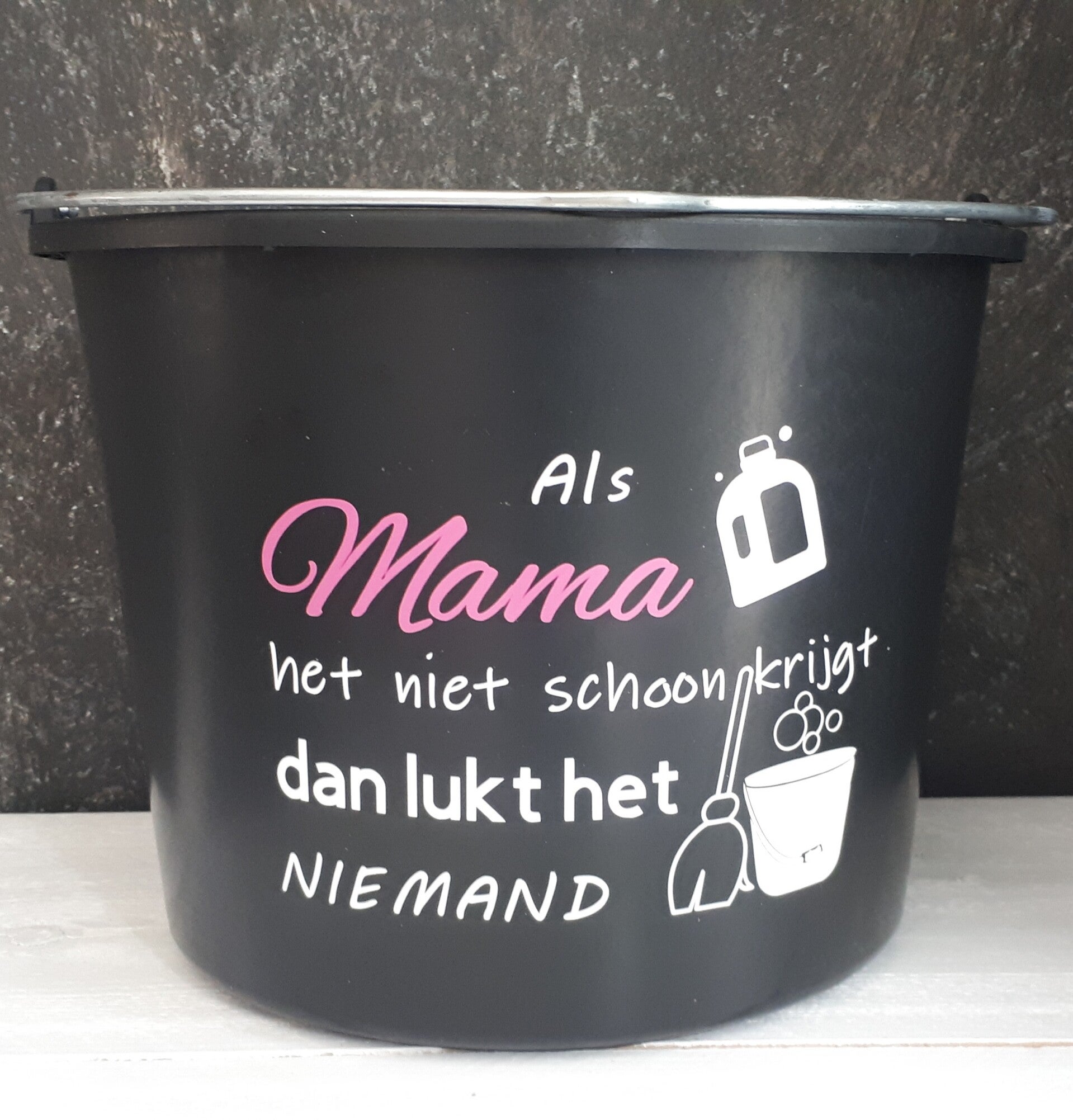 Bedrukte emmer 'Poetsen'