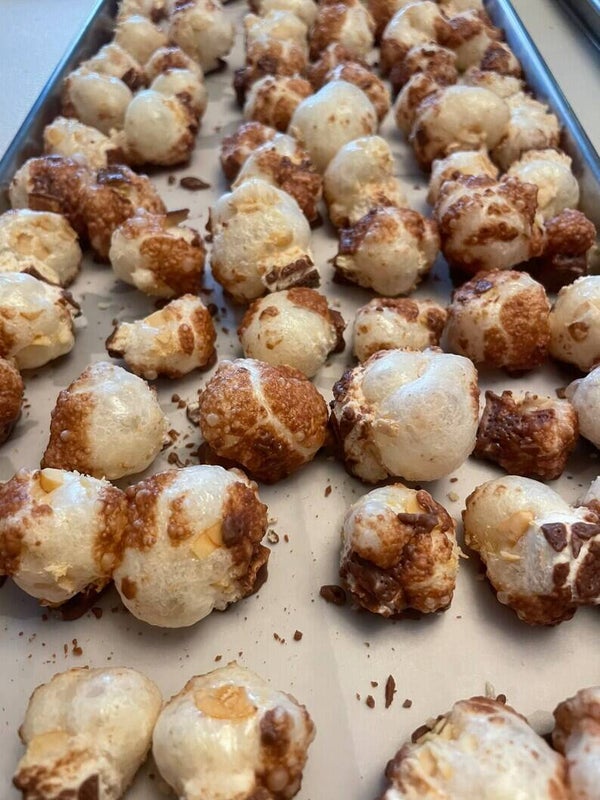 Freeze dried Snickers-is