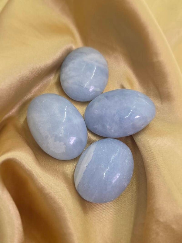 1 Palmsteen blauw calciet