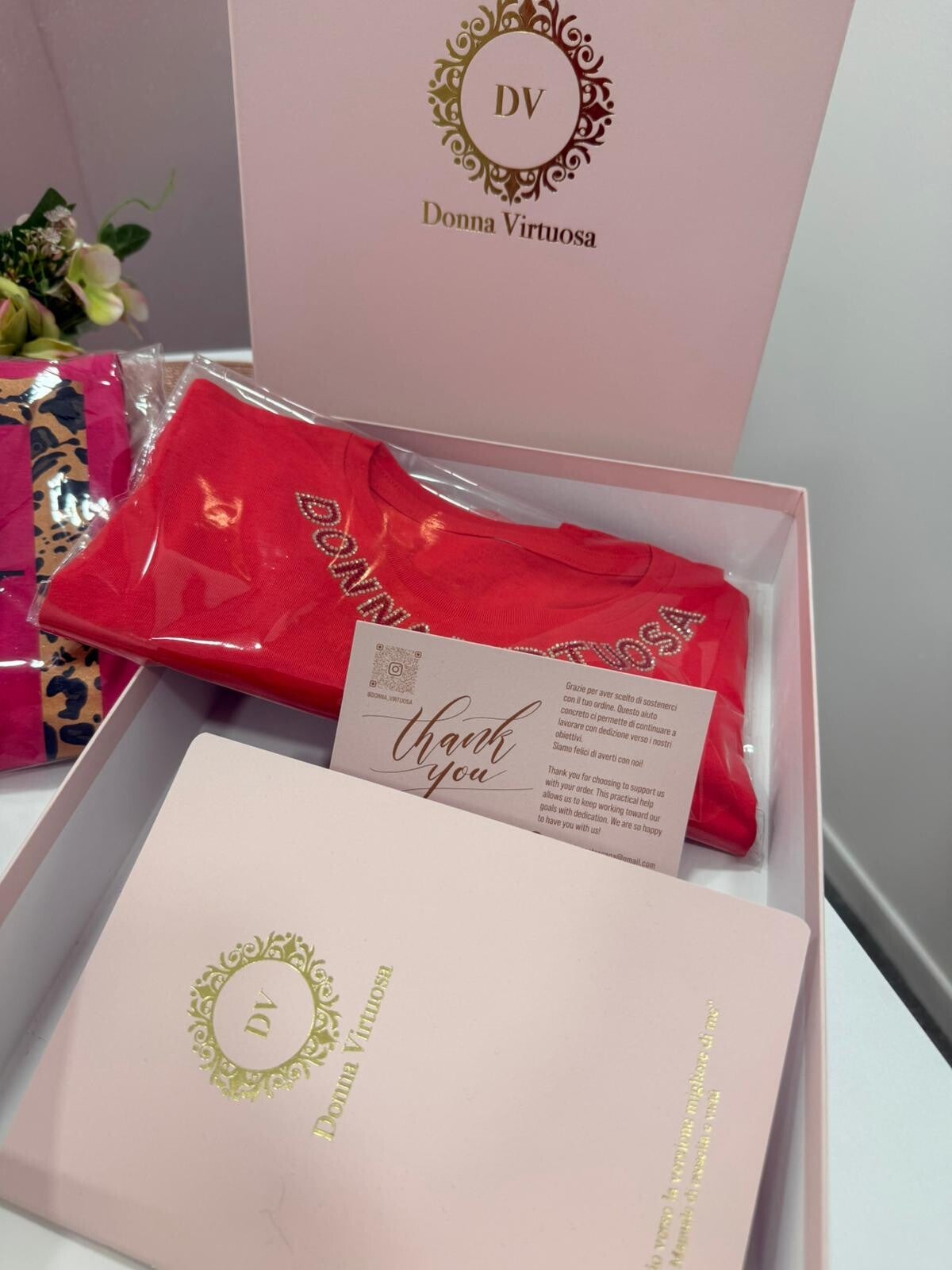 BOX DONNA VIRTUOSA+ISCRIZIONE ALL'ASSOCIAZIONE DONNA VIRTUOSA