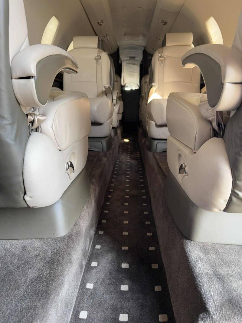 jet-aviation-detailing-runner-standard-3p9tl6.jpg