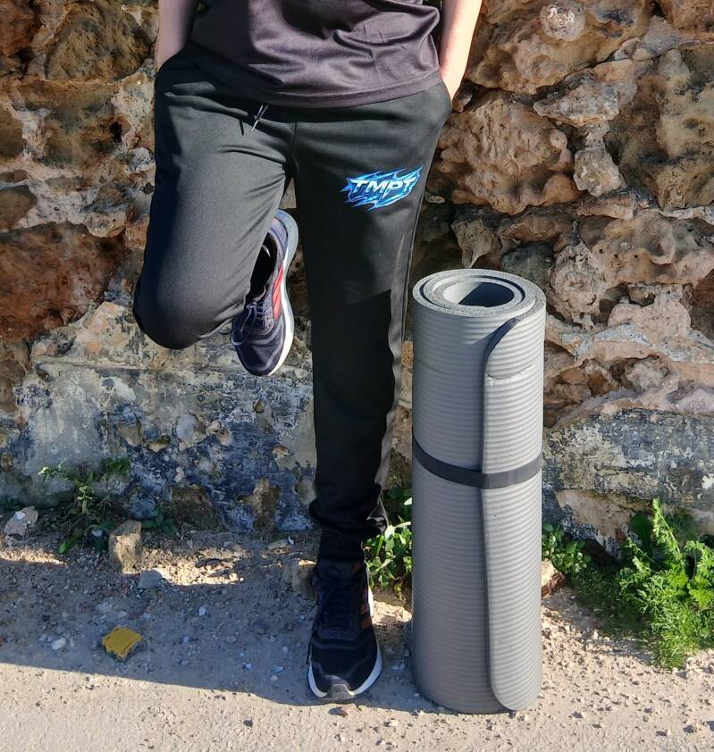 Calça preta desportiva masculina