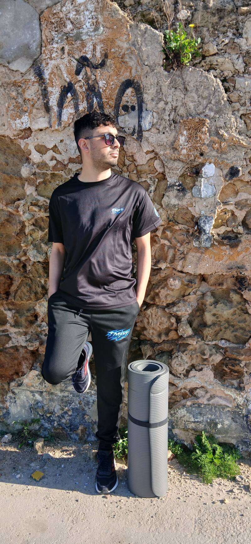 T-Shirt Preta Respirável