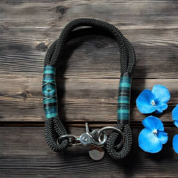 Halsband Modell "Nocturne Sea"