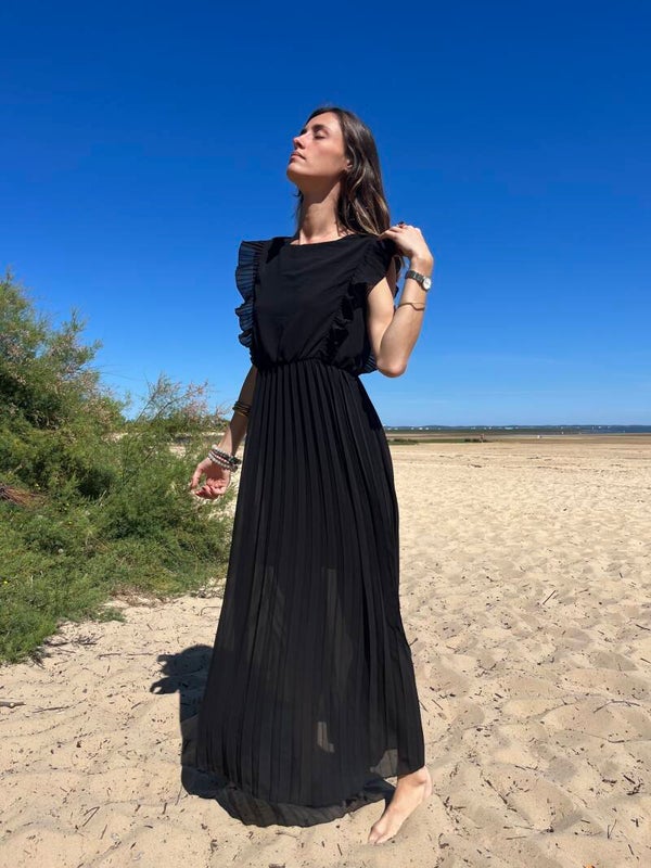 robe longue plissée noir