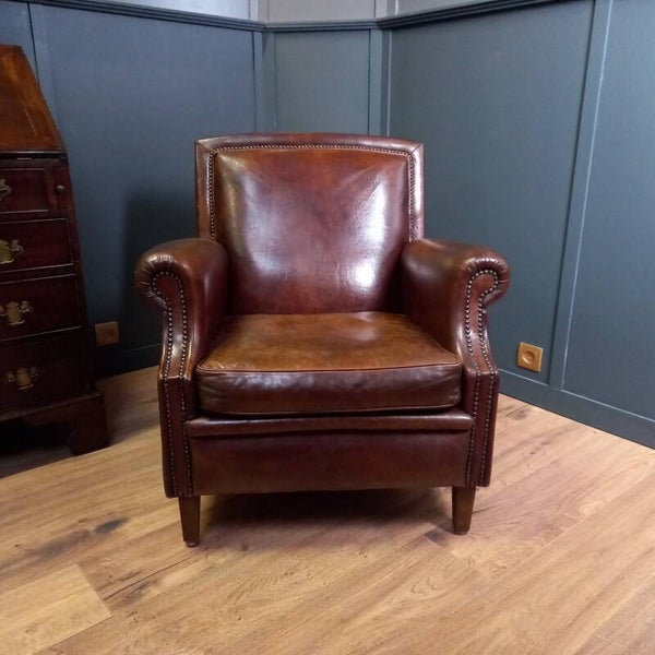 Schapenleren clubfauteuil in Art Deco stijl