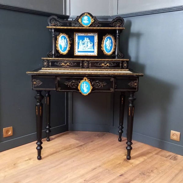 Gezwart houten Bonheur du Jour