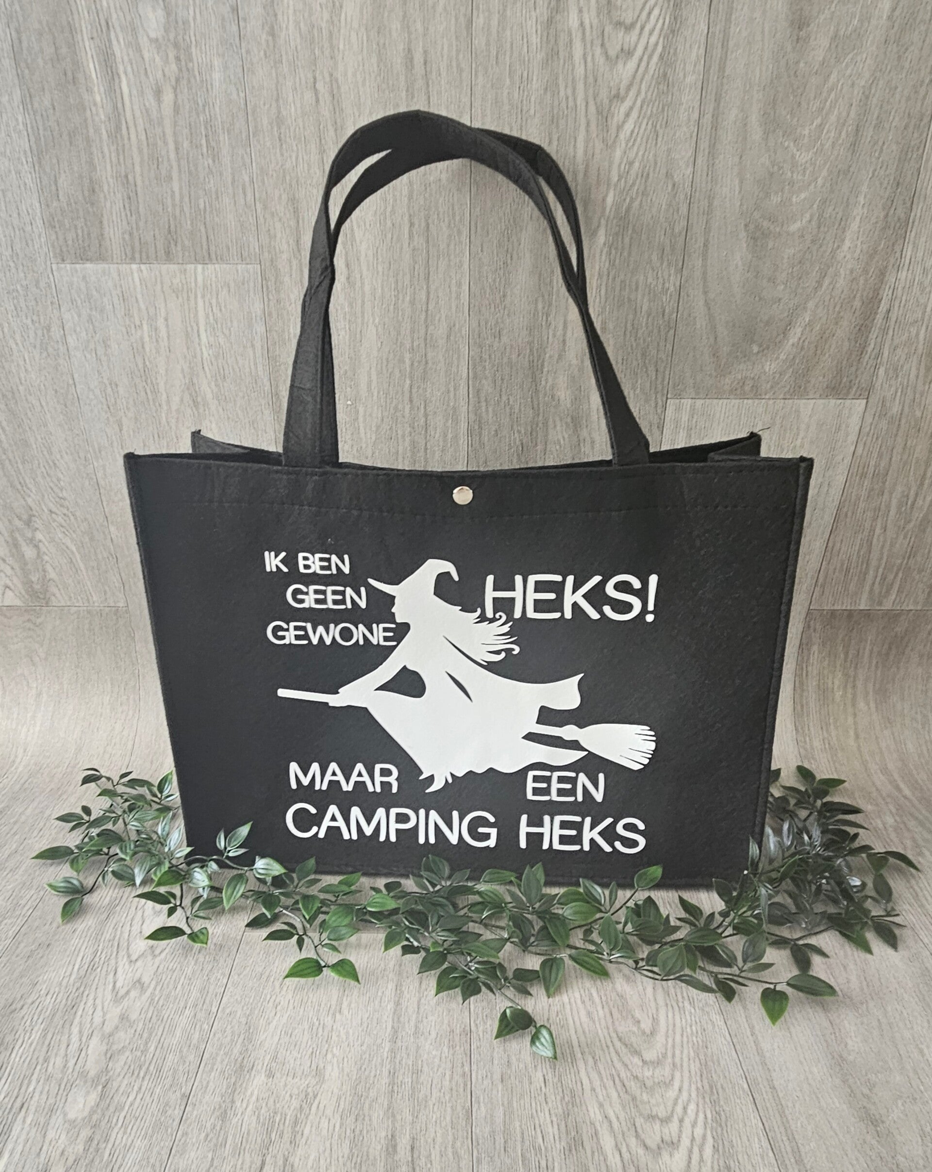 Vilten tas | Camping heks