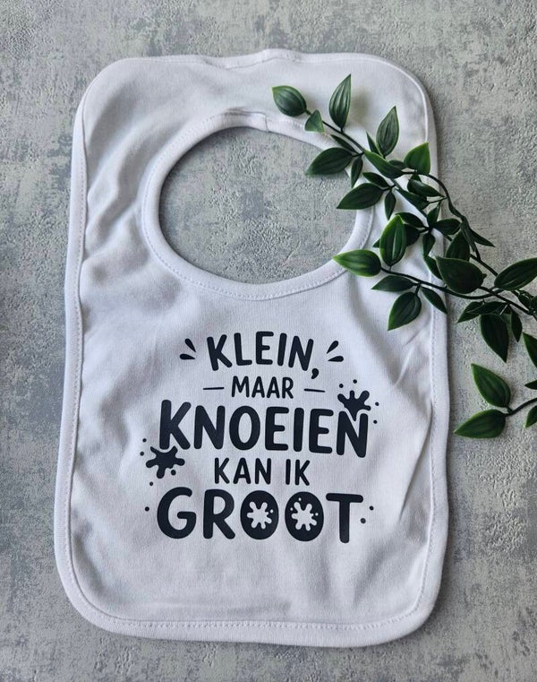 Slabbetje | Klein, maar knoeien kan ik groot