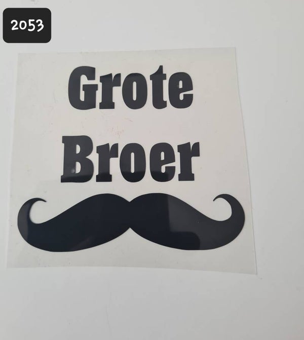 Strijkapplicatie | Grote broer met snor
