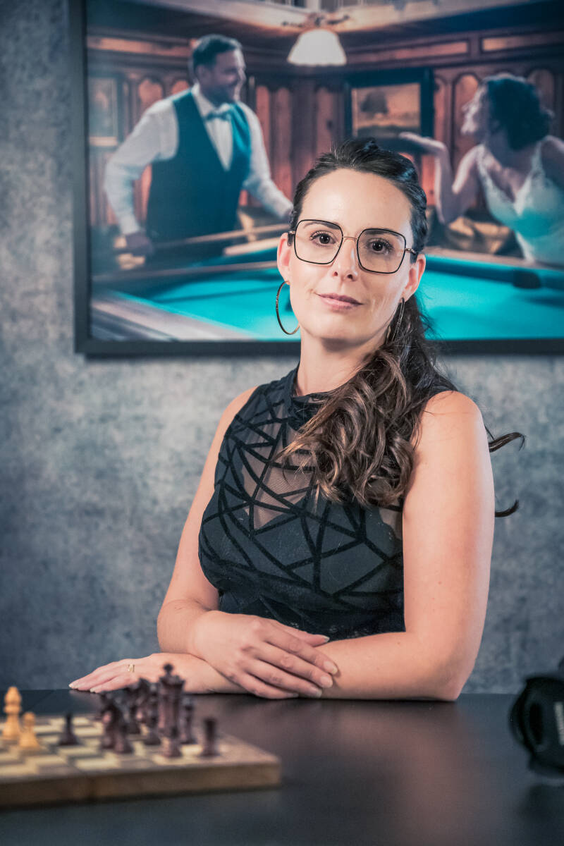 portrait_tamara_3okt24_2374_2048px-standard.jpg
