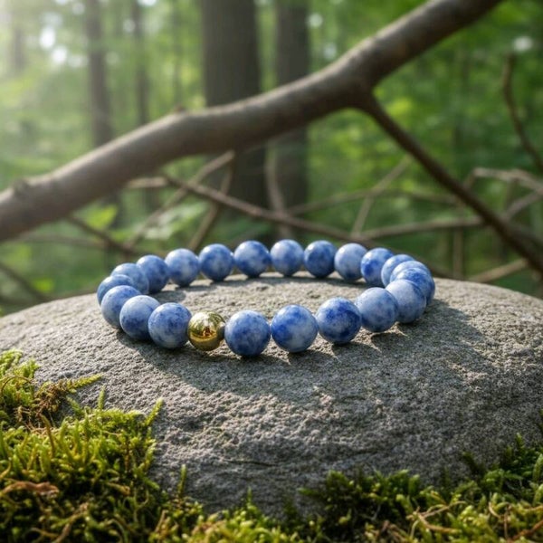 Bracelet Sodalite. Perle en acier. Fil élastique perles 8 mm.