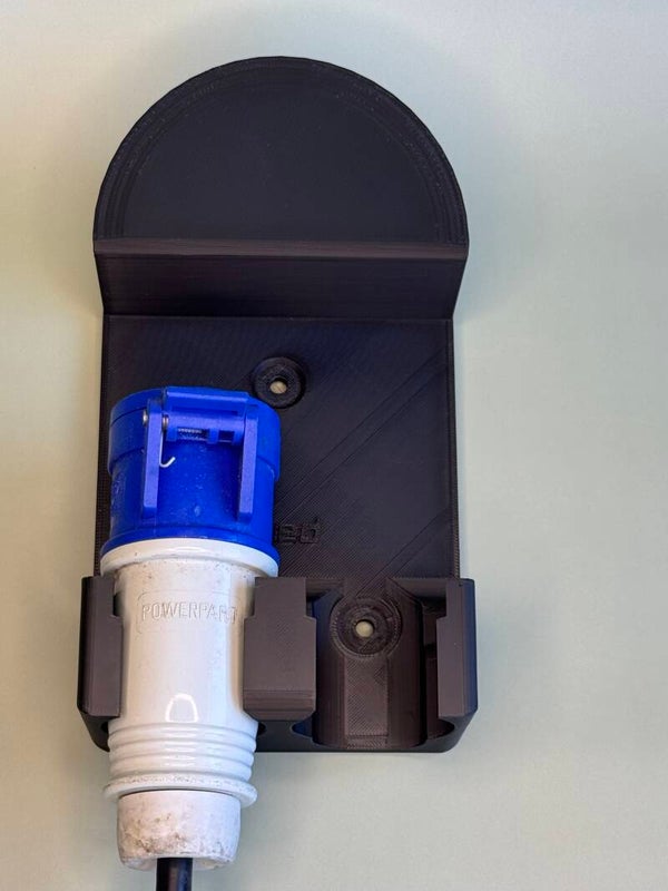 CEE verlengkabelhouder met houder 2 CEE verloopkabels