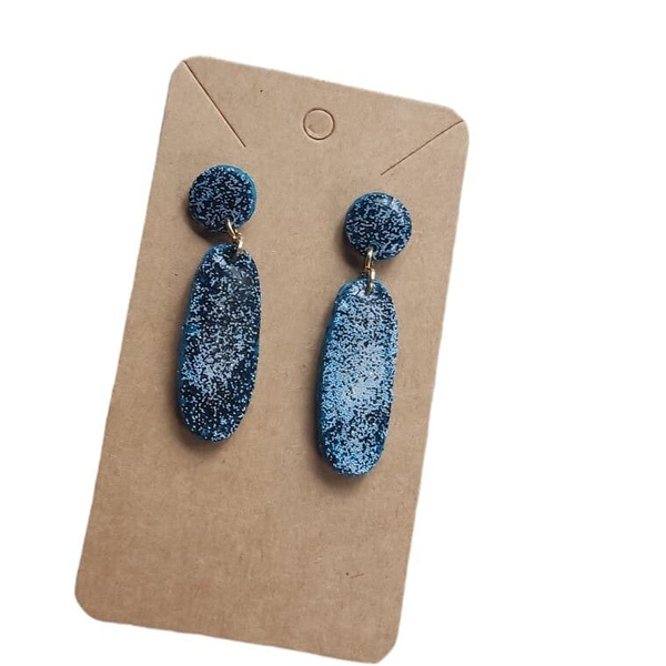 Oorbellen ovaal turquoise zwart