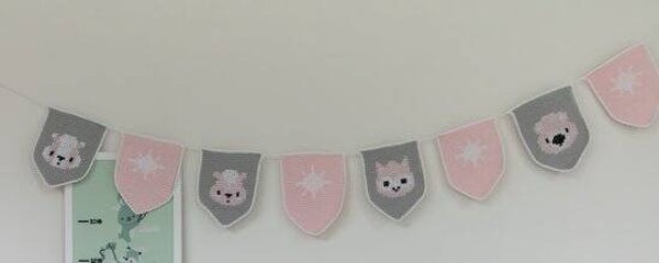 Dendennis  Little Woodland Adventures Haakpakket Slinger roze