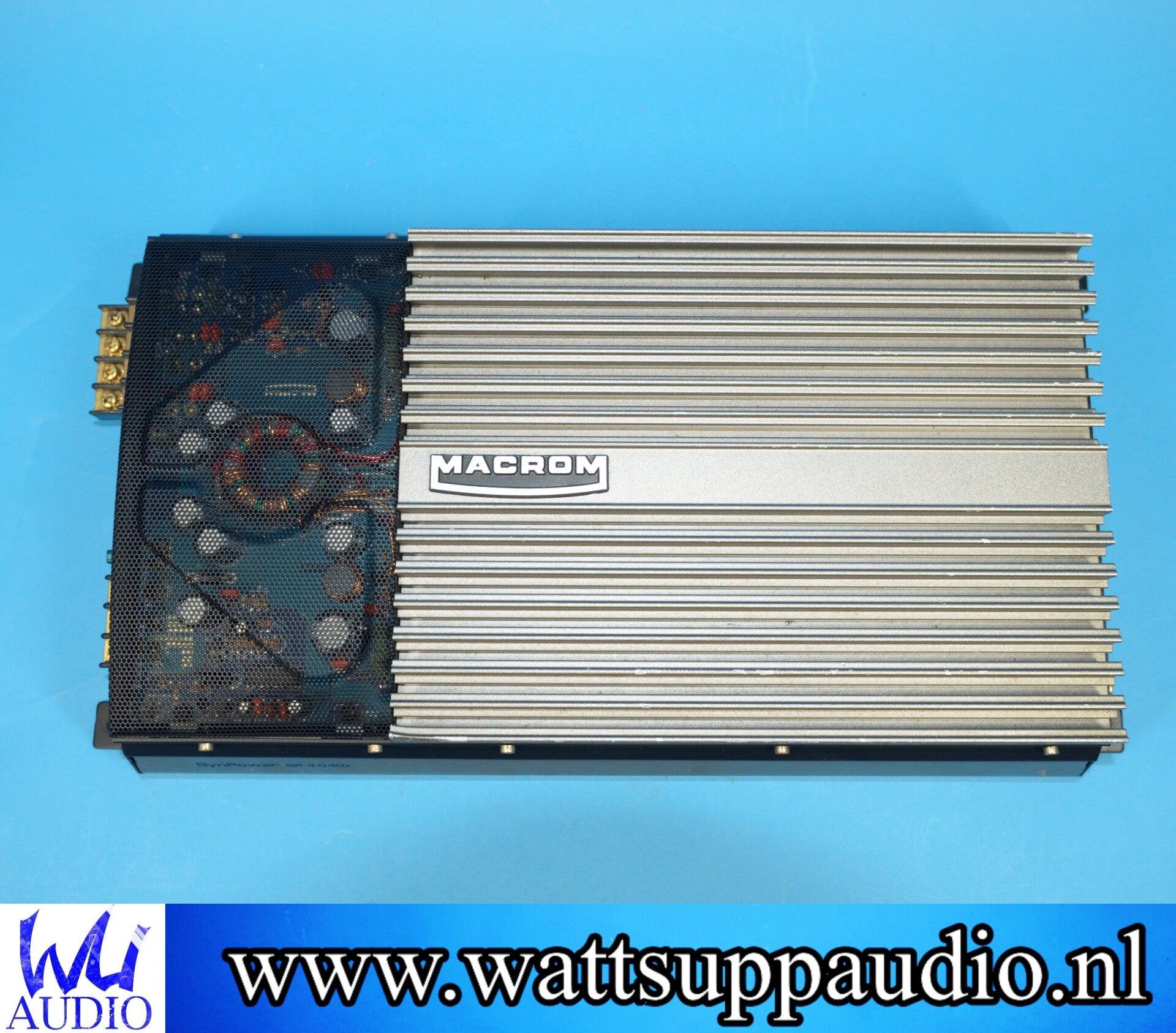 Macrom SynPower SP4.040X 4 channel amplifier