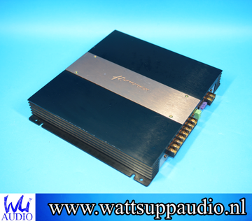 U-Dimension JR. 4-300 4 channel amplifier