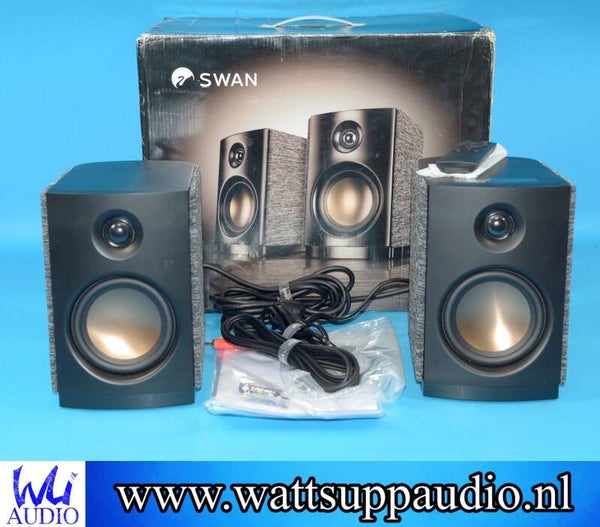 HiVi Swan OS-10 active bookshelf speakers