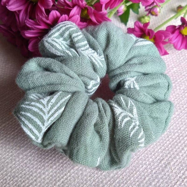 Sage leaf mini scrunchie