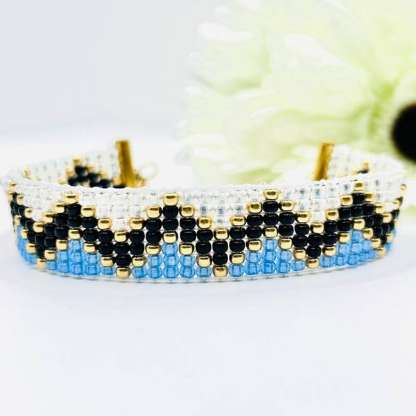 Calm current Toho seed beads weefarmband