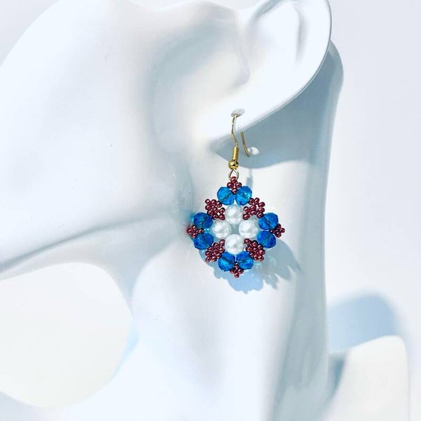 Celestine beaded oorbellen