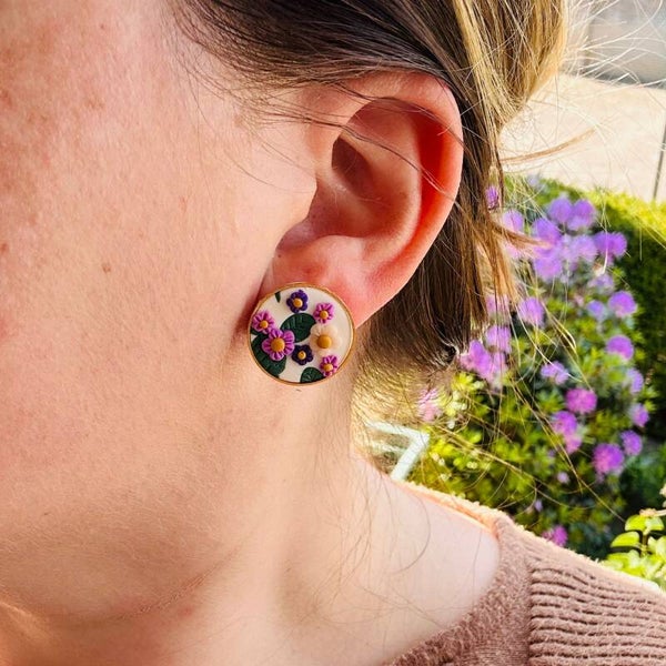 Fleur d’Argile collection - Golden bloom stud oorbellen