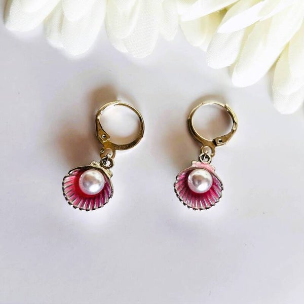 Seashell charm pink bedel oorbel