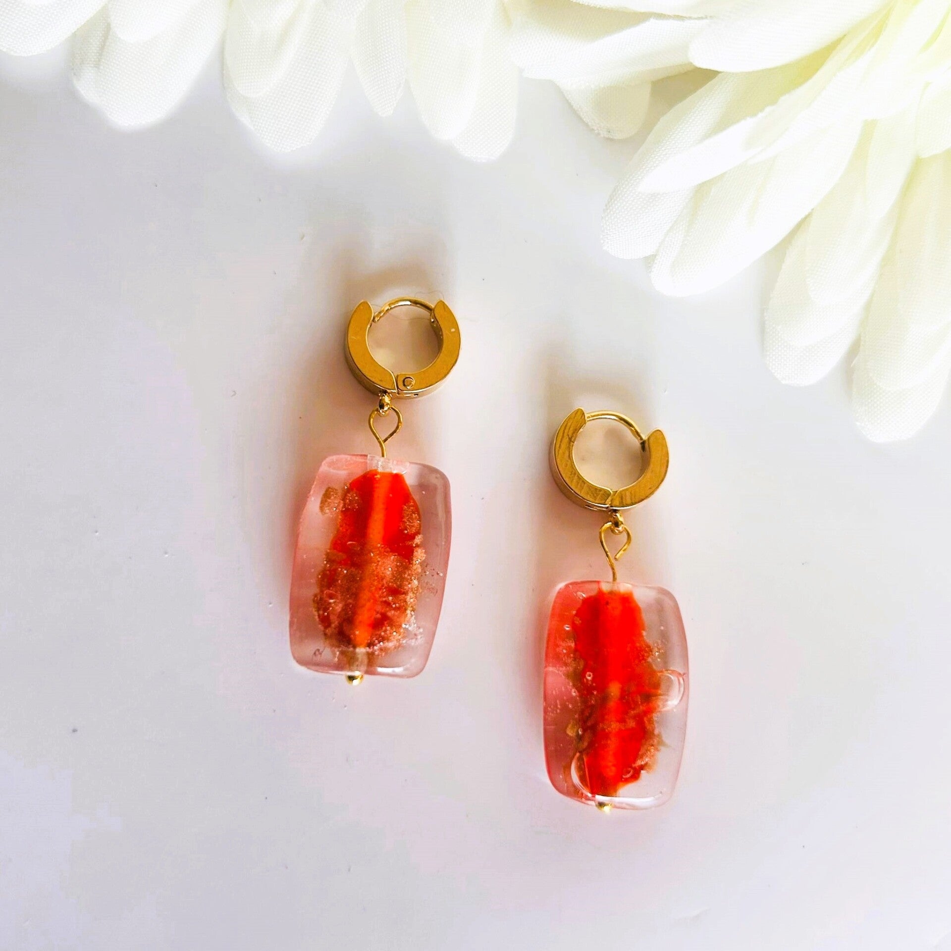 Crimson line bedel oorbel