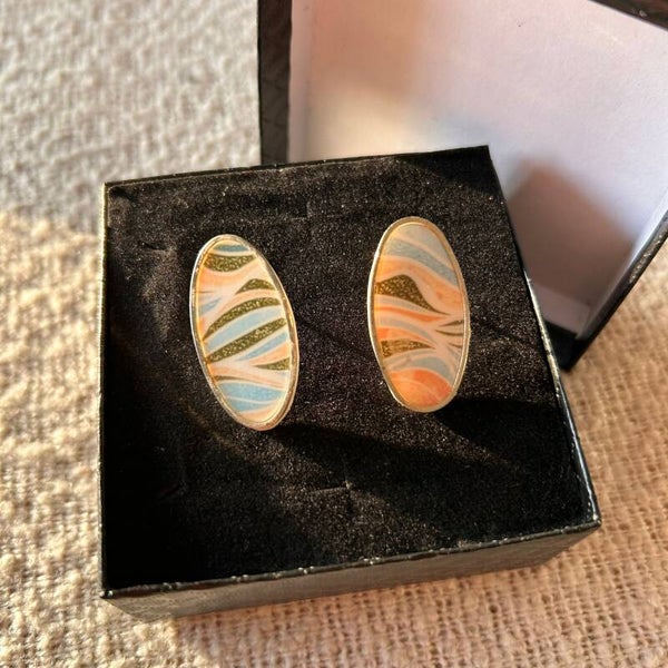 Vintage swirl stud oorbellen