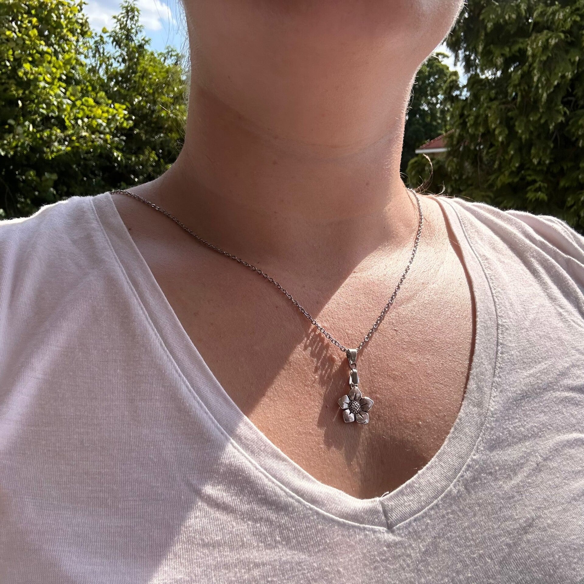 Silver bloom ketting