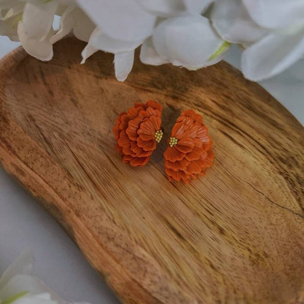 Botanica half bloom stud oorbellen - orange