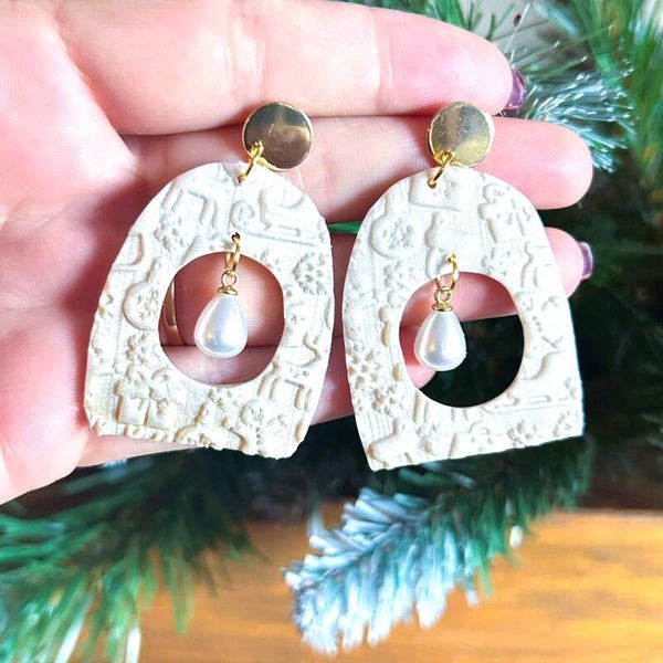 Ivory Glow hangende oorbellen