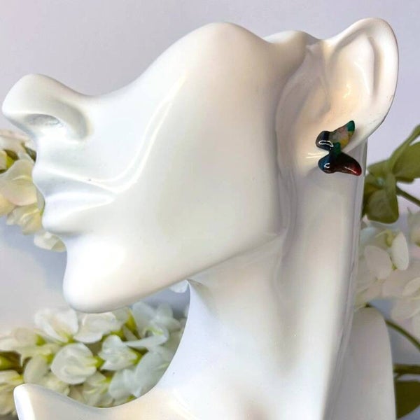 Butterfly bloom stud oorbellen