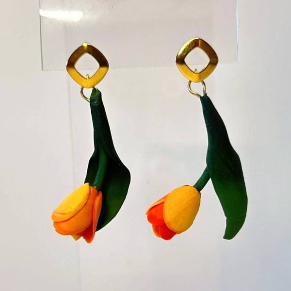 When tulips bloom oorbellen – Golden tulip drop