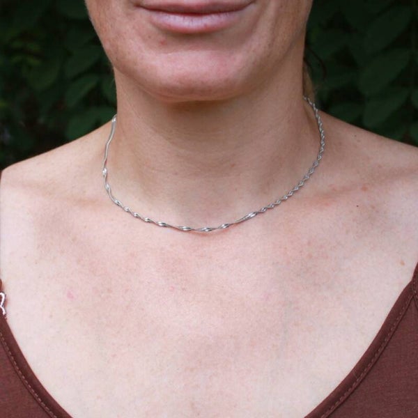 Silver whisper ketting