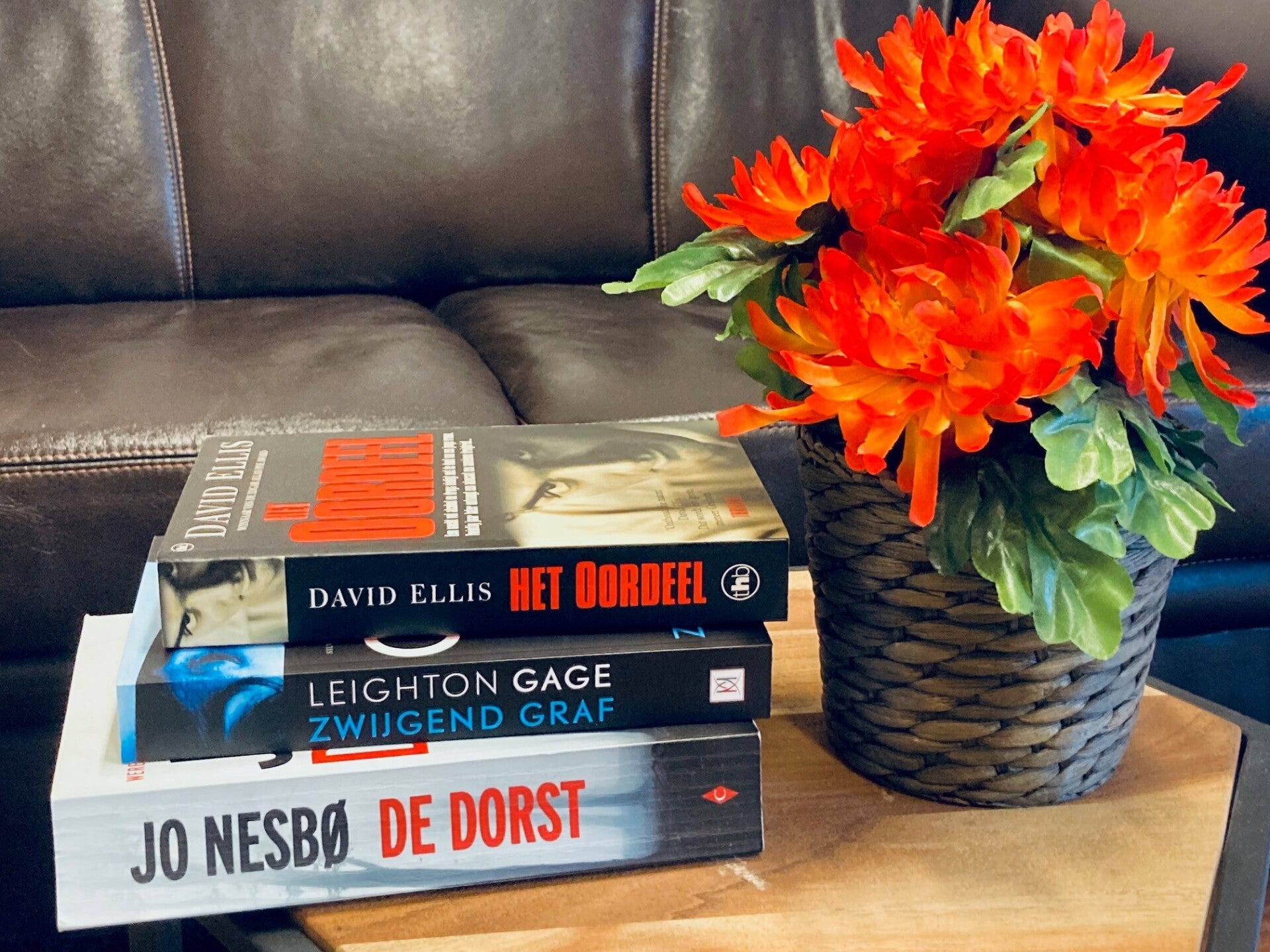 Tweedehands boeke kopen.