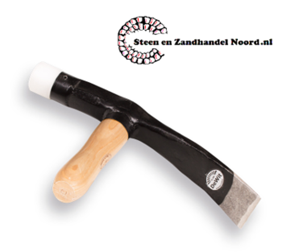 Straathamer met houten steel, bekbreedte 50 mm. met nylon dop