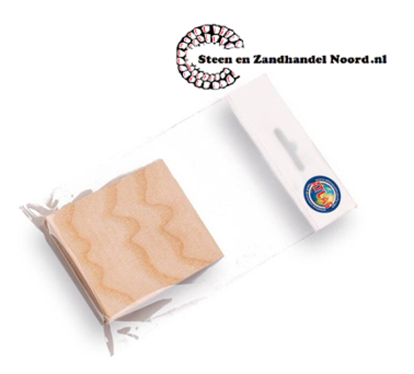 Houten wig groot, afmeting 70 x 80 mm, ATLAS. Verpakt per stuk in blister