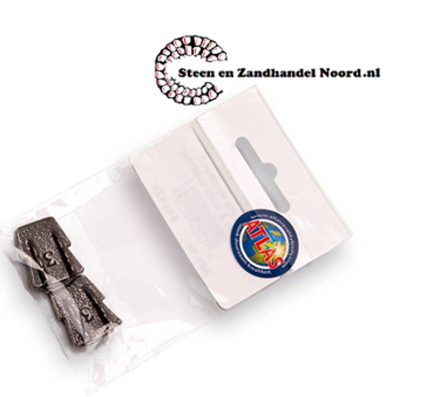 Hamerwig nr. 3. metaal, breed 18 mm. verpakt per 2