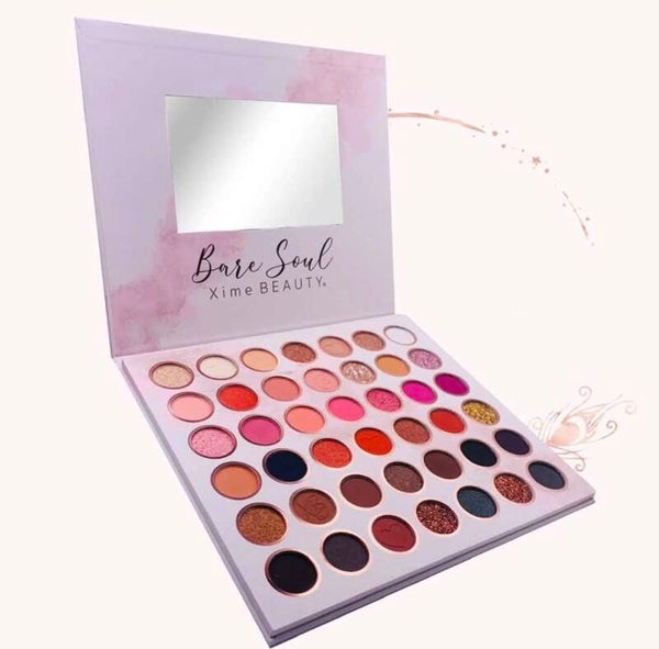 Make up Pallet