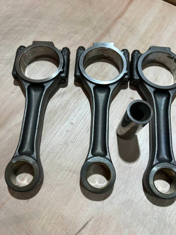 VW crafter Con Rods x3