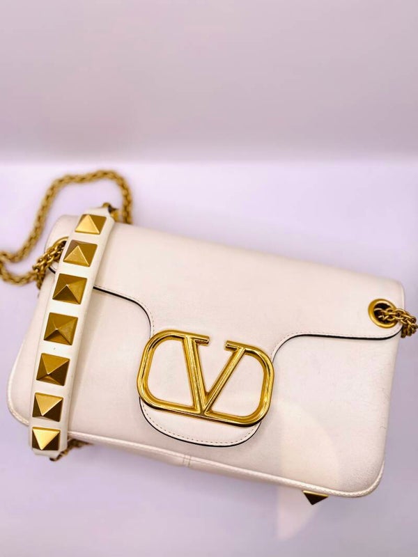 Valentino Garavani Stud Sign