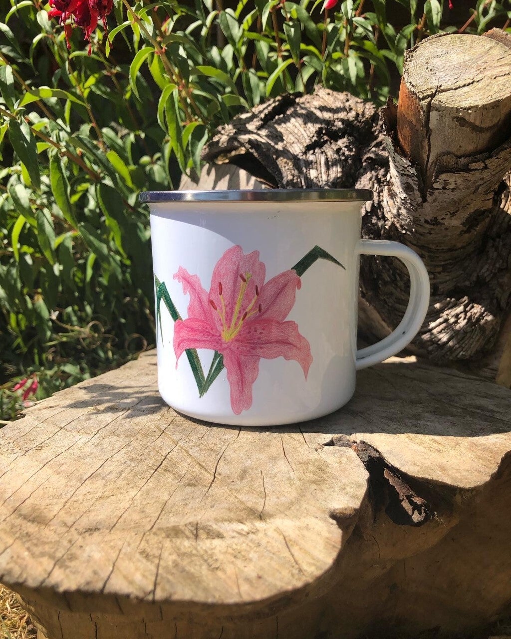 Lilly Enamel Mug