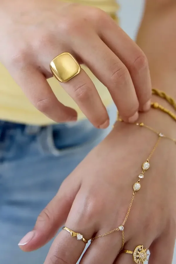 Statement Ring Geo.