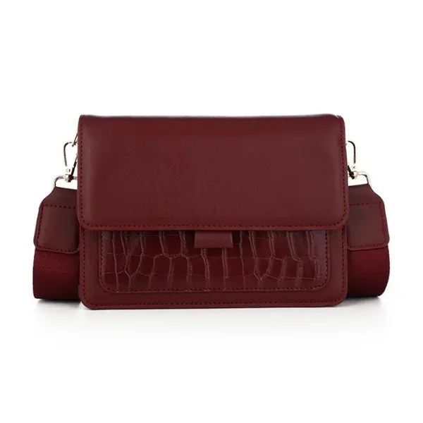 Croco bordeaux bag