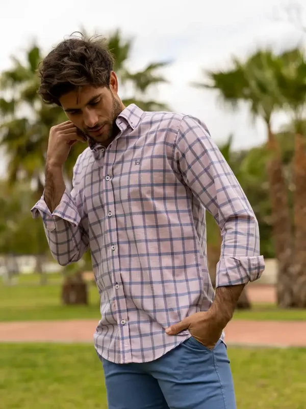 Rozeblauw overhemd in geruite stijl