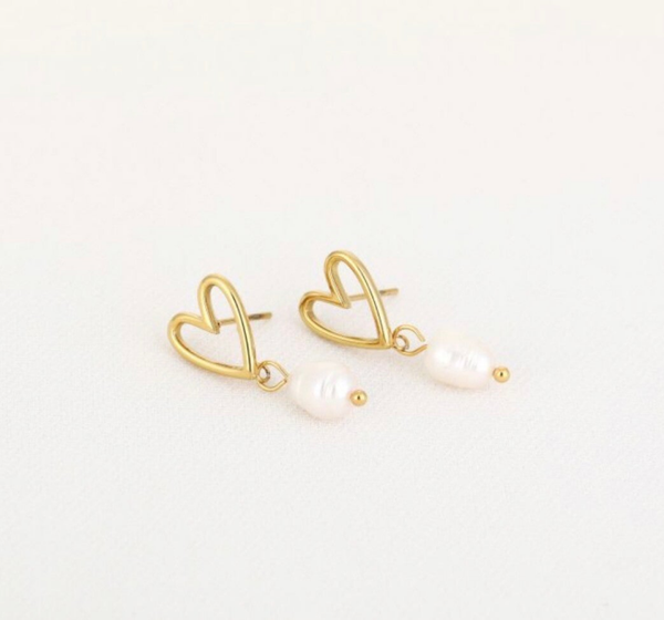 Heart & Pearl Earrings Gold
